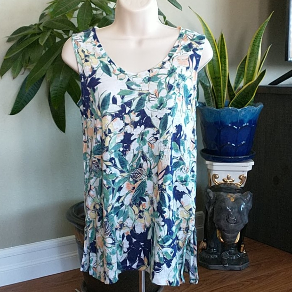 ST. TROPEZ Multicolor Sleeveless Top Size S
